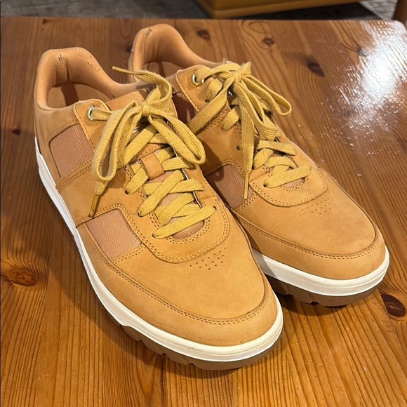 Timberland Tan Sneakers Suede Low-Top Athletic - Picture 1 of 16